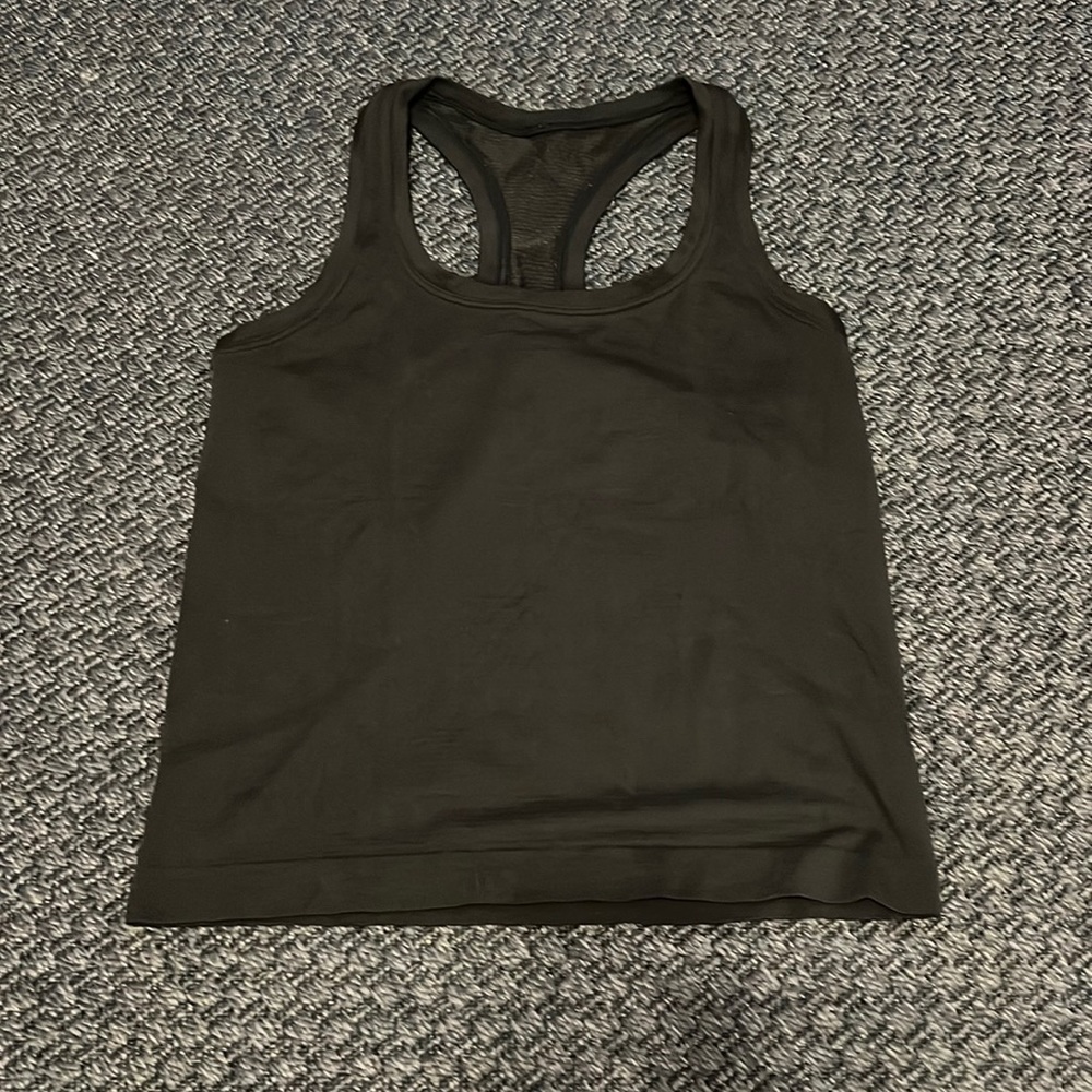 Lululemon swiftly tank